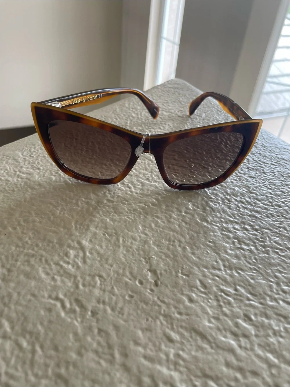 Rag & Bone Tortoiseshell Cat Eye Sunglasses - Brown
